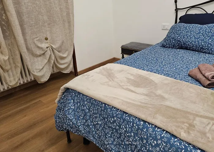 Mxp Busto בית הארחה 3*
